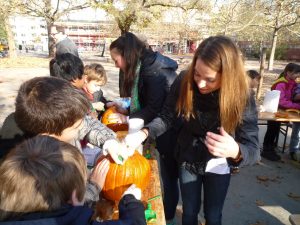 Basteln zu Halloween